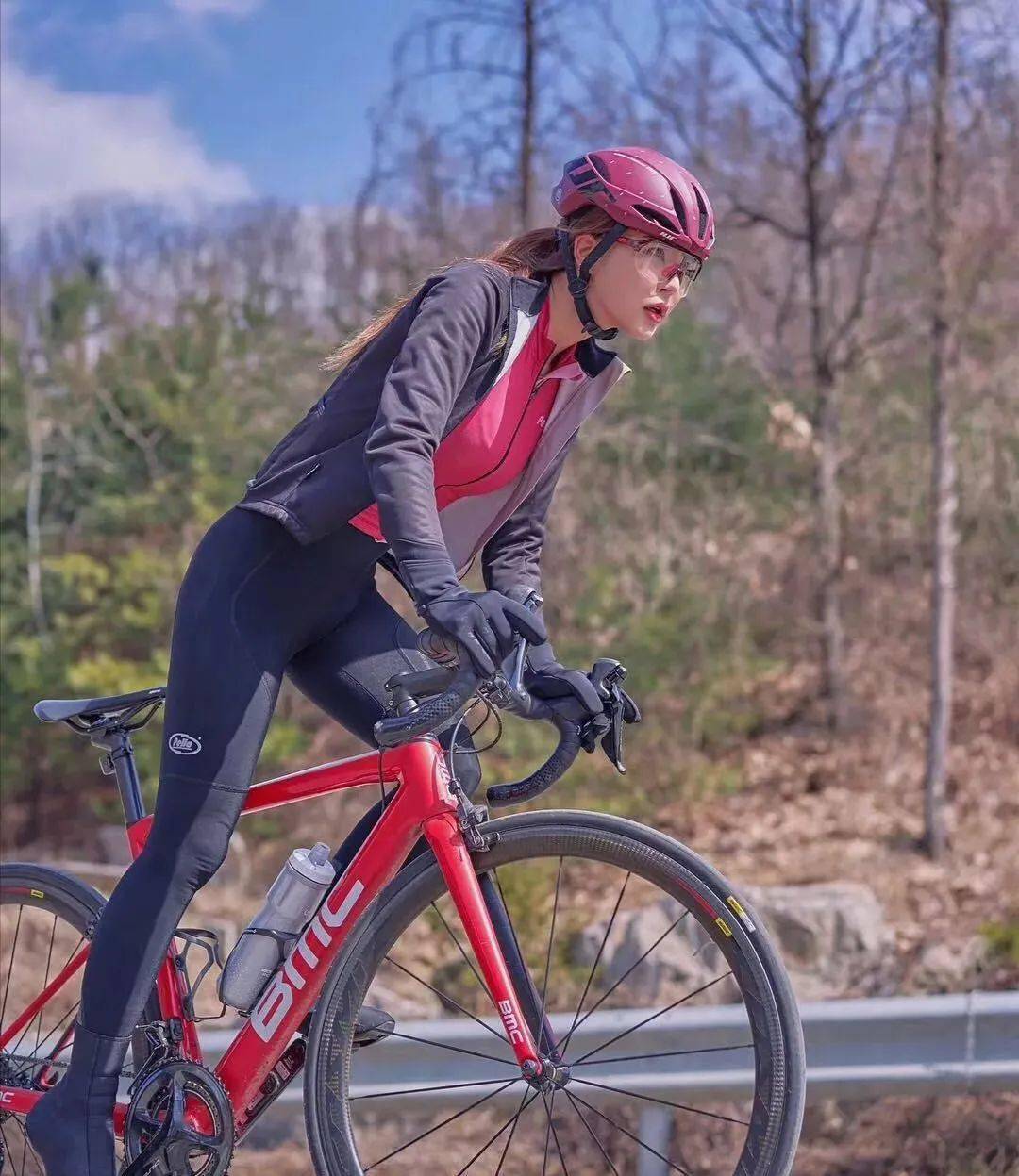 骑行小姐姐合集