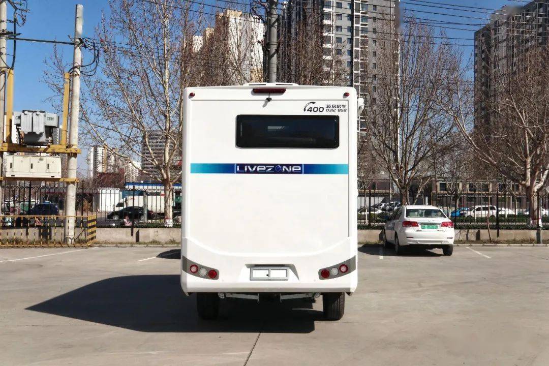房车旅行要安全动力要强劲那就是览众c7a售价2888万元