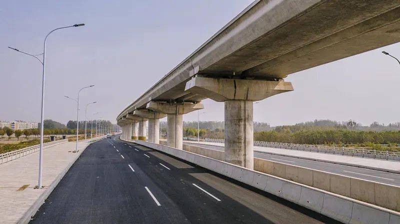 董家口这条东西大通道具备通行条件利好23个村庄村民出行