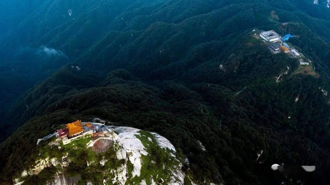 视频镇平县北顶云蒸霞蔚群峰壁立幻若仙境大家一起来感受吧