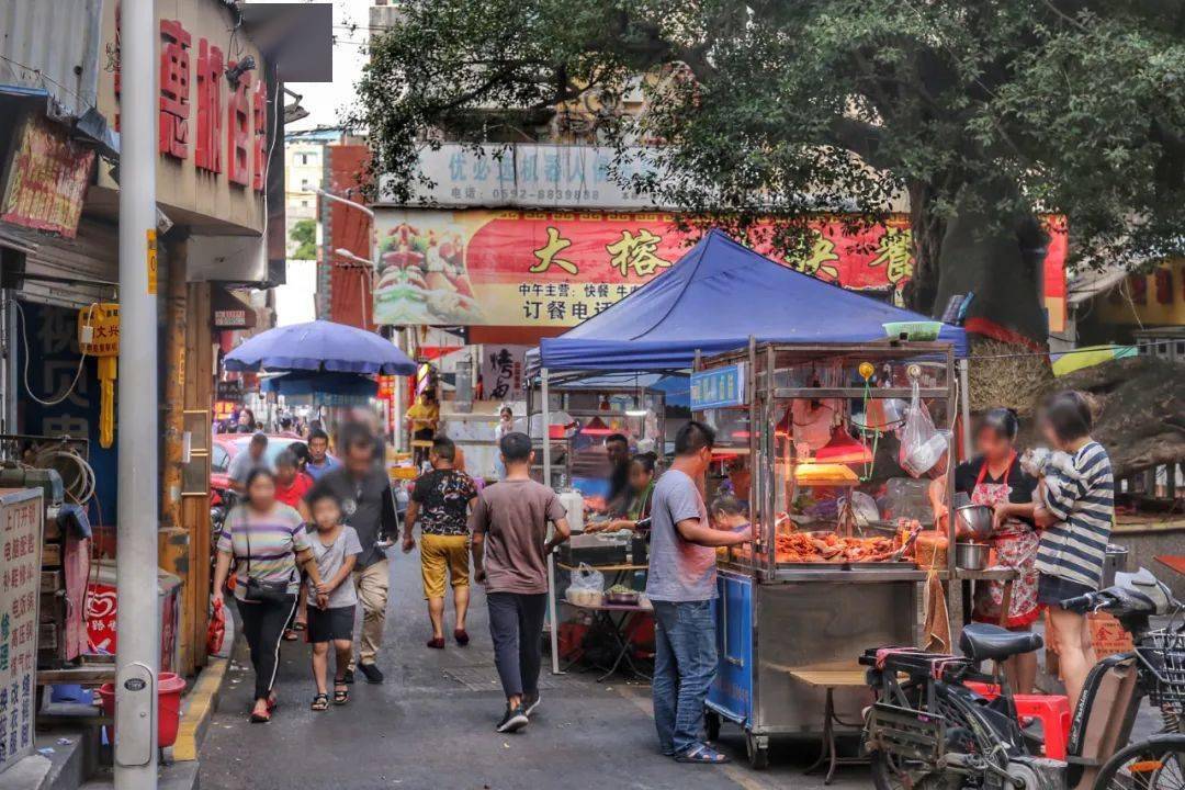 真羡慕生活在湖里步行街的人从街头到巷尾藏满了连导航都搜不到的古早