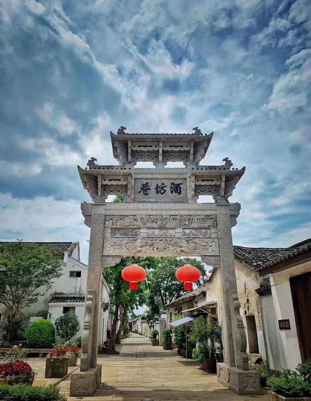 也可以通过"婺州文旅""婺州古城景区""金华晚报""金华文化""婺州旅游"