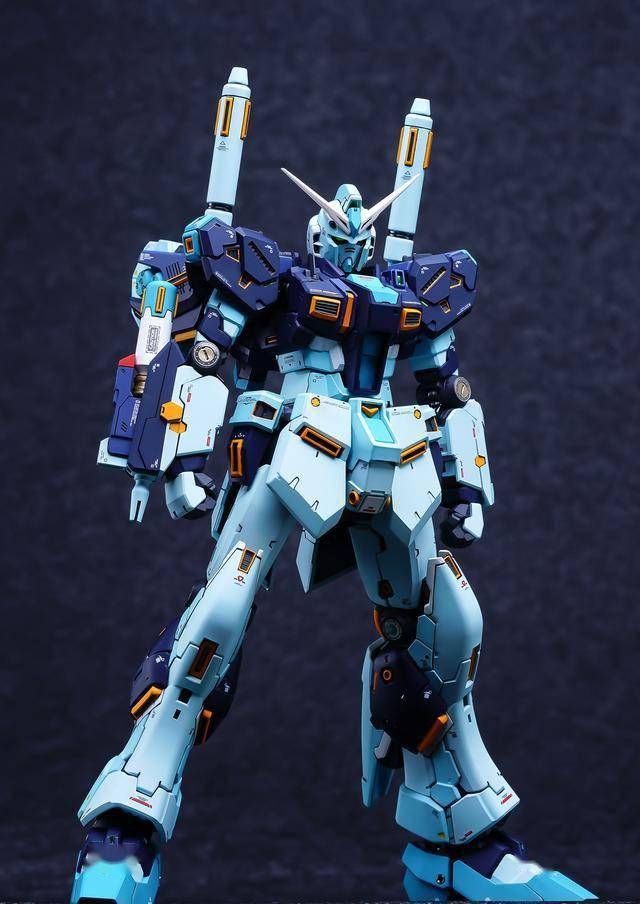 根大木秀:rg rx-94 i 量产型牛高达 i装备