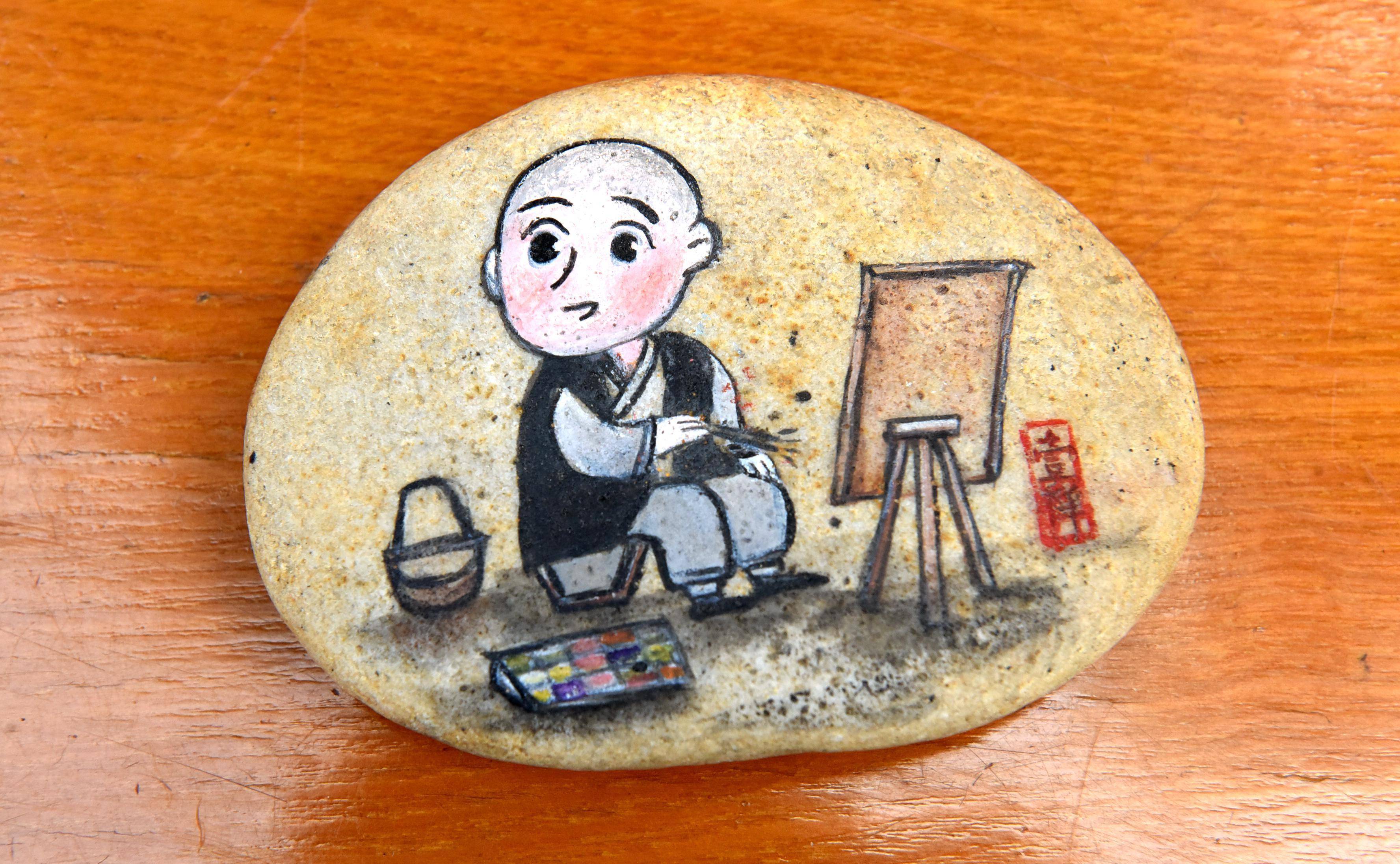 家乡盛产雨花石仪征女子刘燕创出点石成画技艺