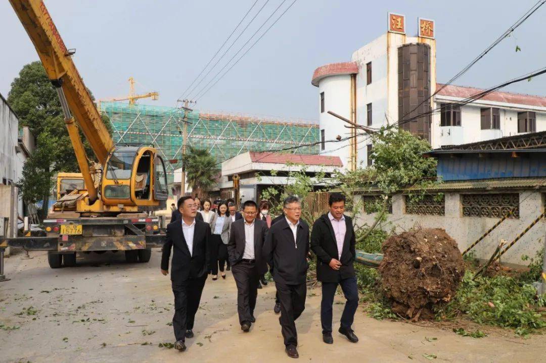 市委书记周勤第来海虞镇调研 要求全力以赴完成全年目标任务_手机搜狐
