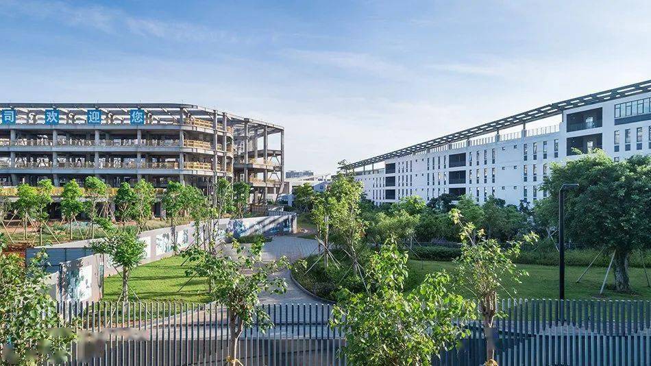 中国海南北京大学附属中学海口学校crossboundaries