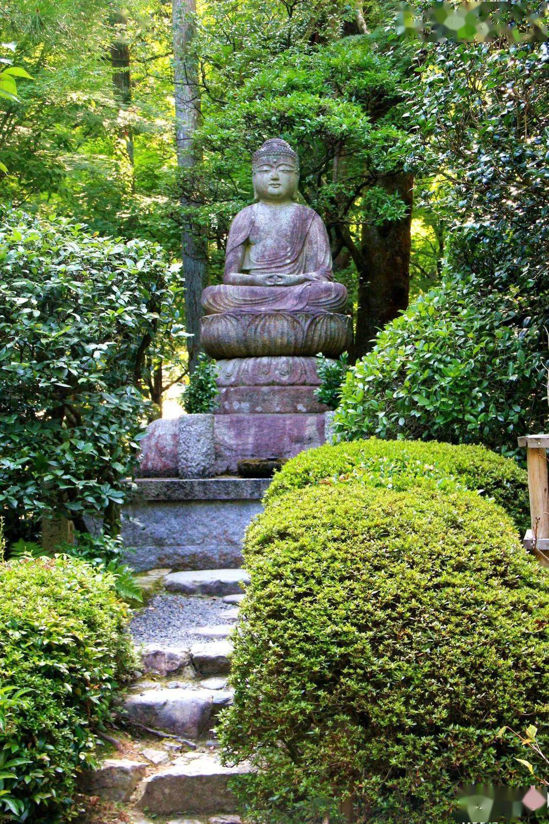 京都龙安寺枯山水的极致禅意