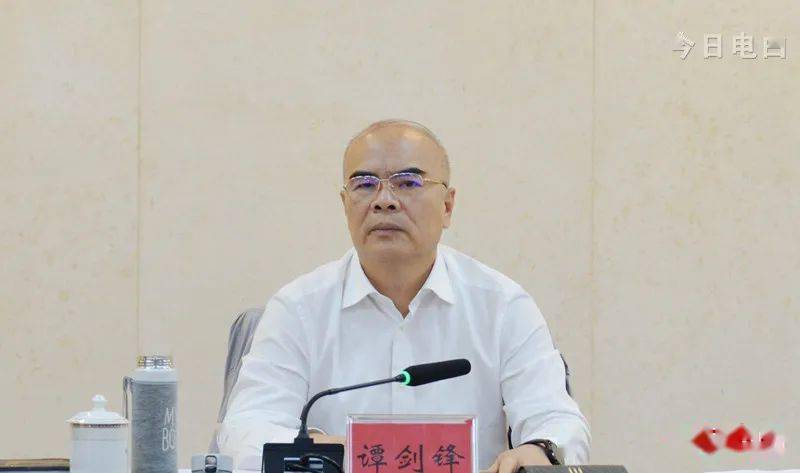 着力打造富有电白特色的高尚建筑产业集聚区