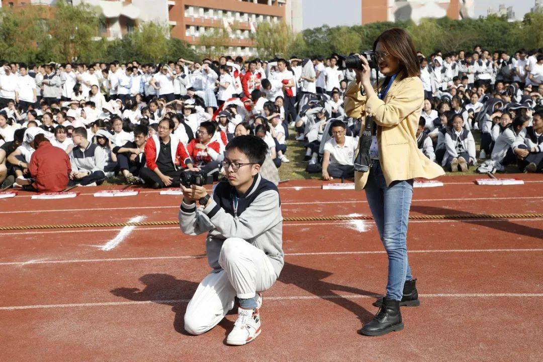 奉贤中学 林舒迪图片