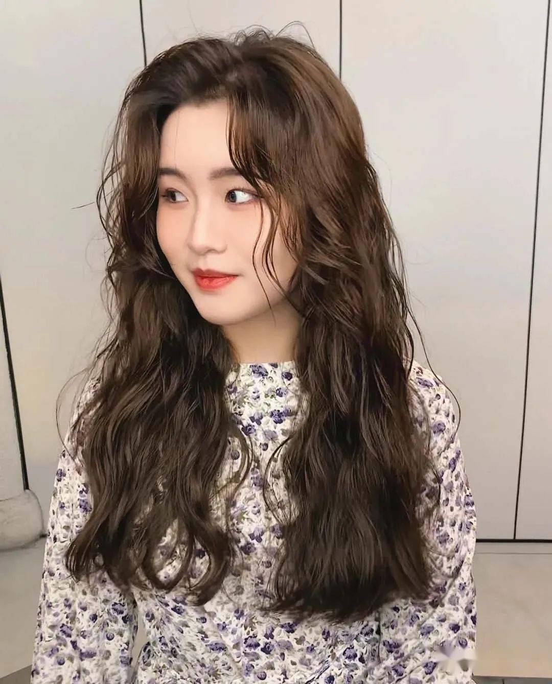 2020年流行海藻烫温柔有点甜