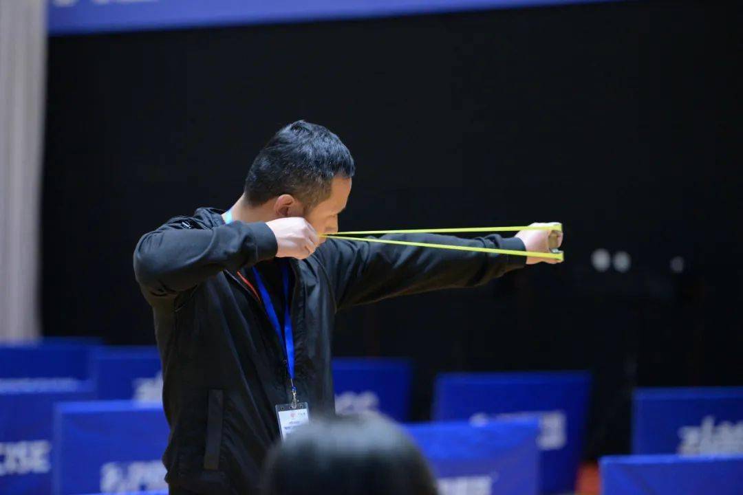 动态儿时的乐趣都藏在了这个比赛中上海市第三届市民运动会弹弓竞技赛