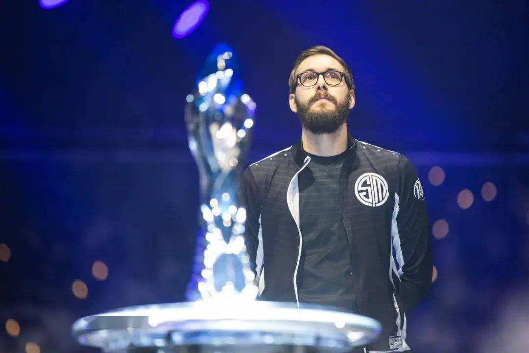 tsm中单比尔森宣布退役正式转型教练又一位老将离开了赛场