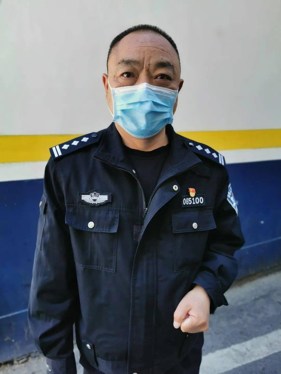 交通警察警服的种类图片