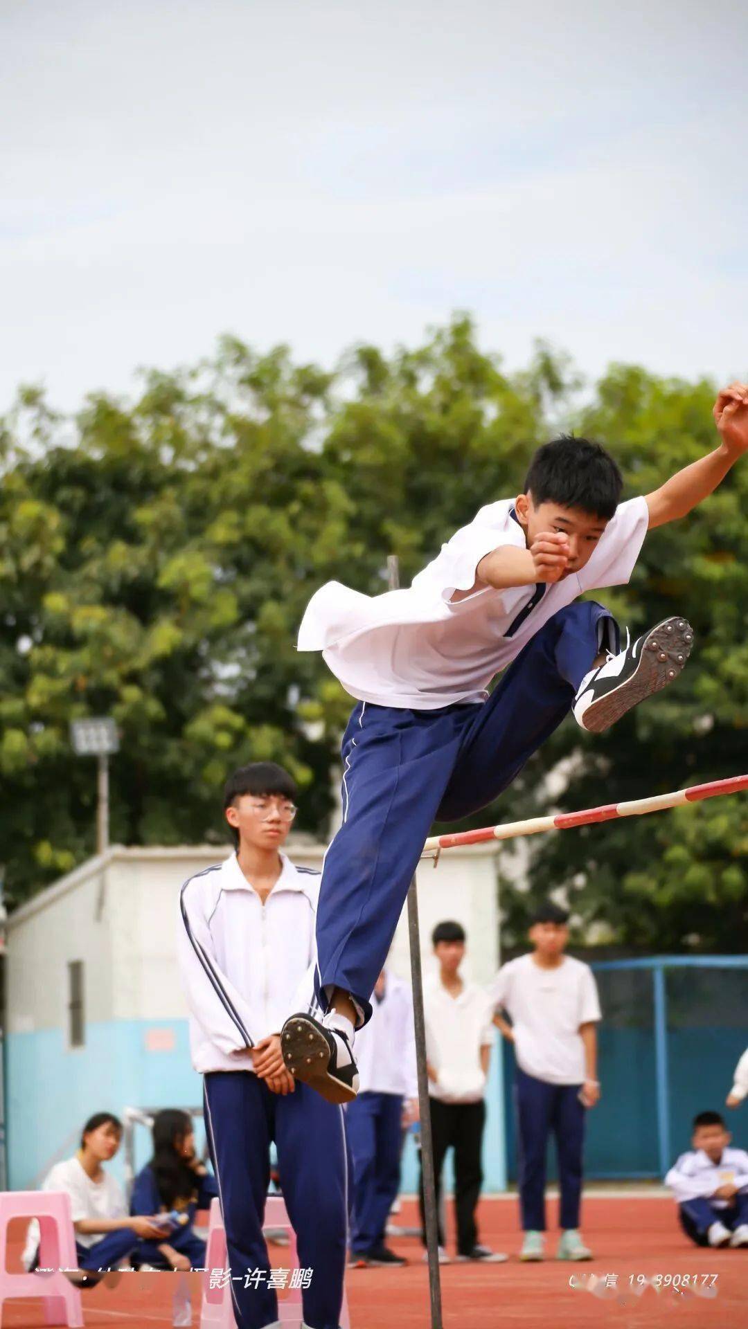难忘的谢易初中学校运会