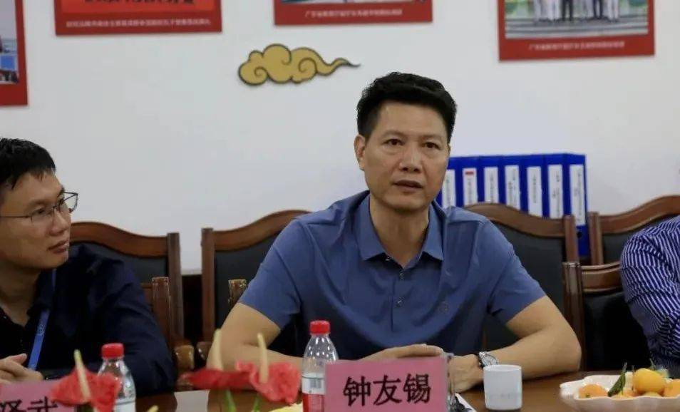 珠海市汕尾商会会长林祖武一行到访我校
