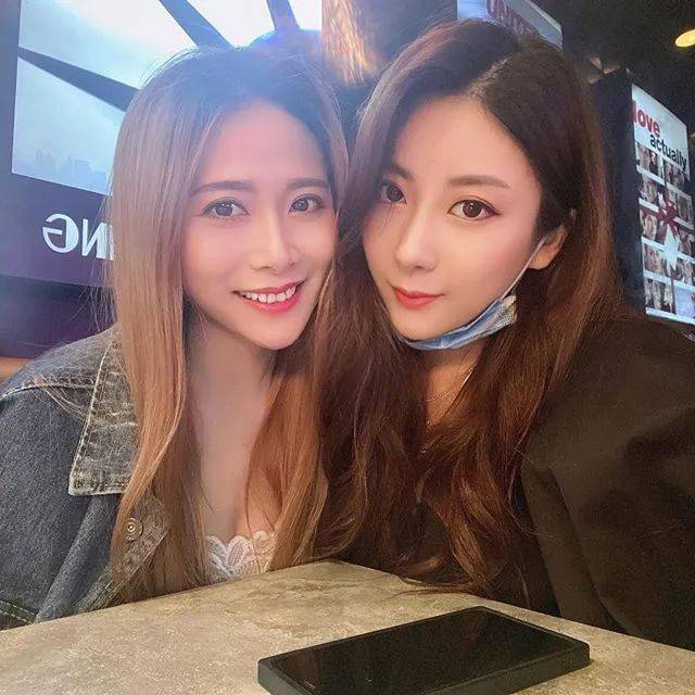 34e金刚前女友占有欲强大呻顶唔顺男友演亲密戏