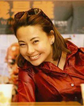 法拉美穗—演员,记者,模特,主持人,成龙电影《我是谁》中的女主演.