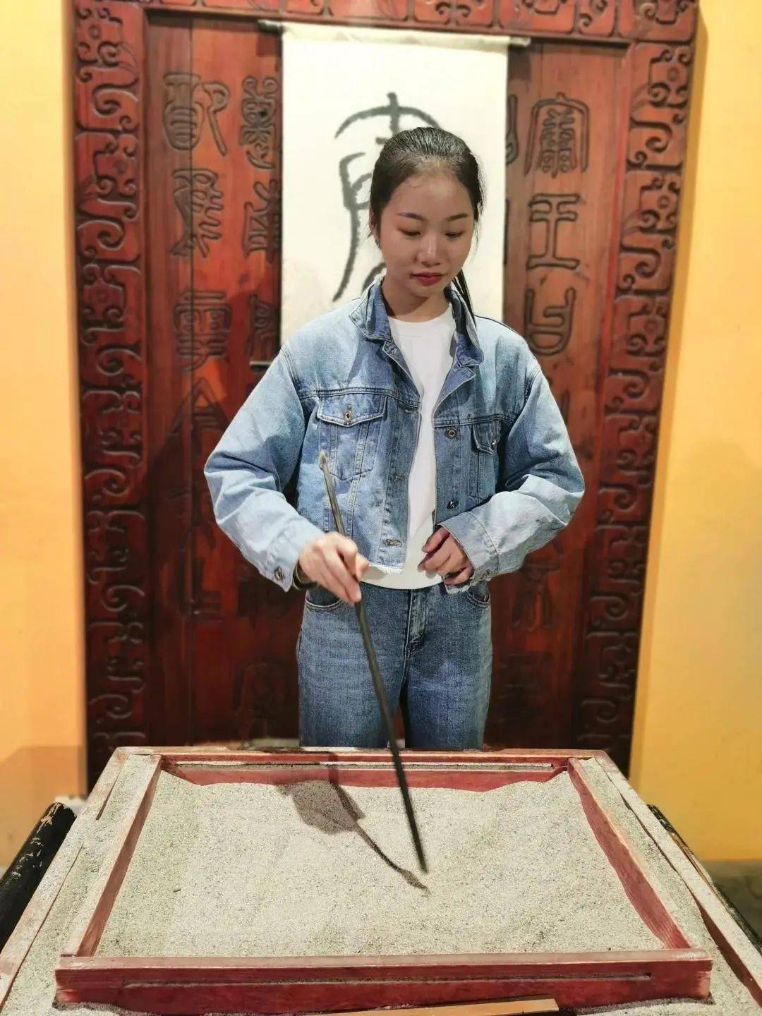陆凡 来自搜狐网