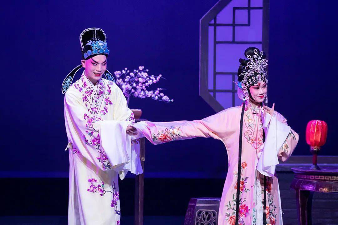 老戏传承复排新苗崭露峥嵘薪传版扬剧恩仇记成功上演