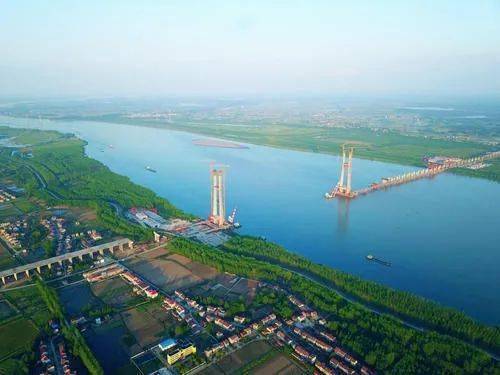 洪湖市委副书记市长沈先武畅谈洪湖市生态环境修复绿色经济发展之路