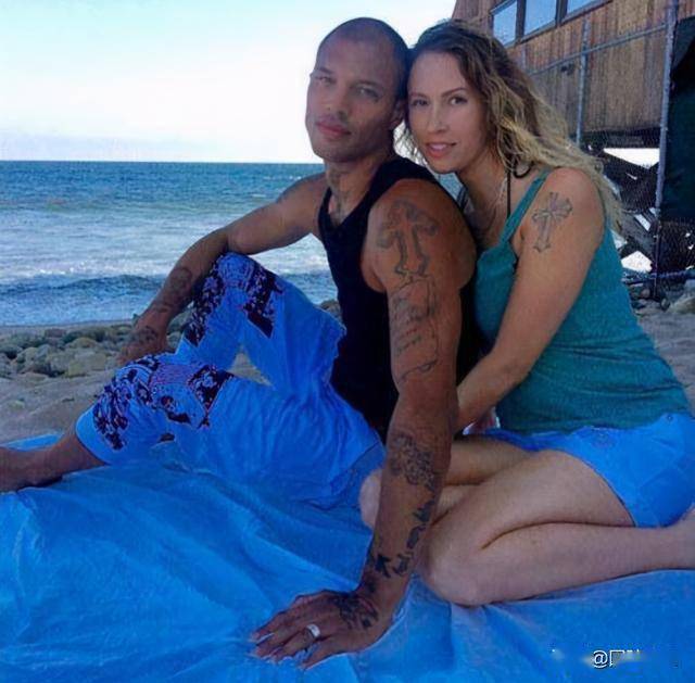 美国最牛囚犯:因长得帅被白富美狂追,一出狱就走上人生巅峰_米克斯