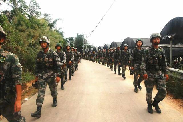 新兵的野战生存不容易