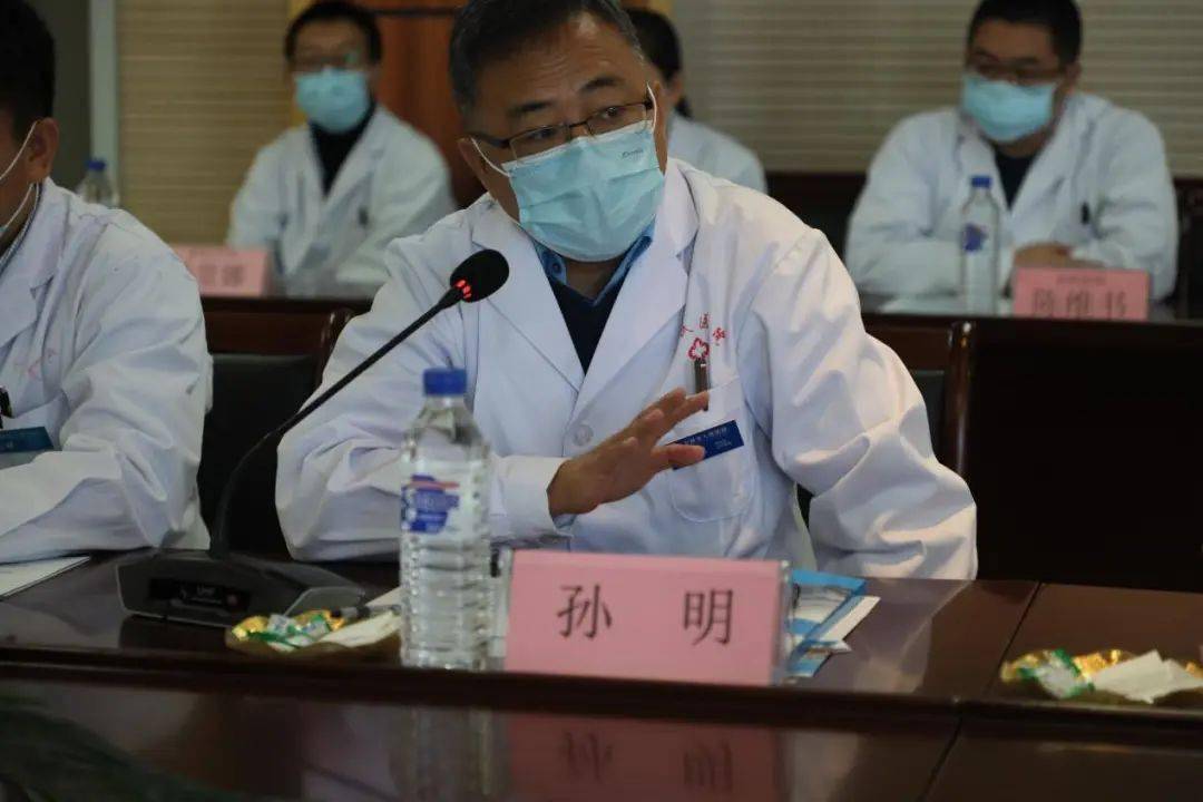 吉林市人民医院党委书记王金发,副院长孙明,副院长赵伟,医务科长高强