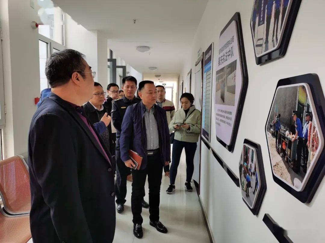 市委编办副主任惠民尚一行来秦东镇督查评估综合执法改革工作