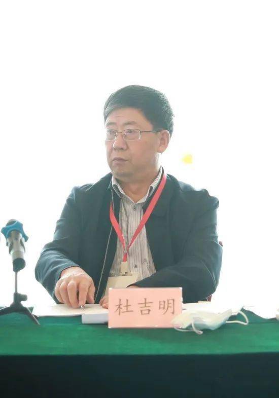 黑龙江省老促会会长杜吉明▲江苏省老促会副会长严宏生▲浙江省老促