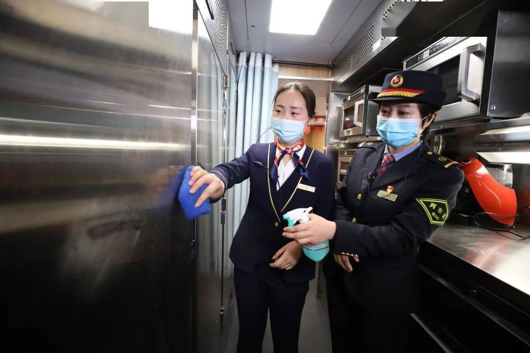 南昌客运段:防疫力度不减 冲刺劲头更足