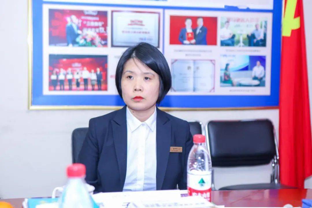 清华大学经管学院硕士项目办公室非全日制项目总监王晗老师社科裙斯