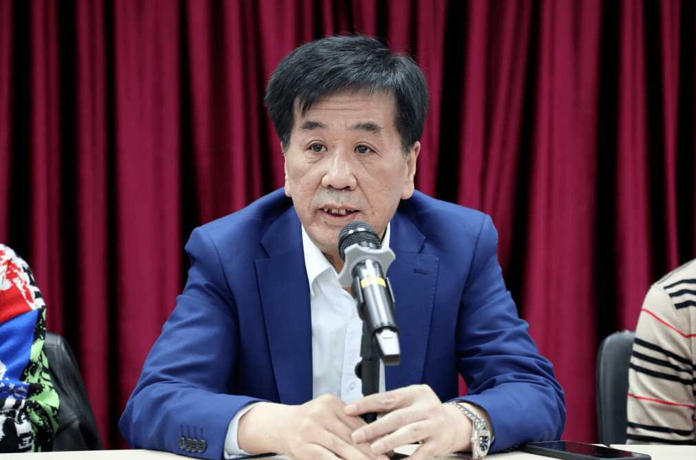 北京曲艺团年度大戏相声剧《艺高人胆小》现已正式启动_团长