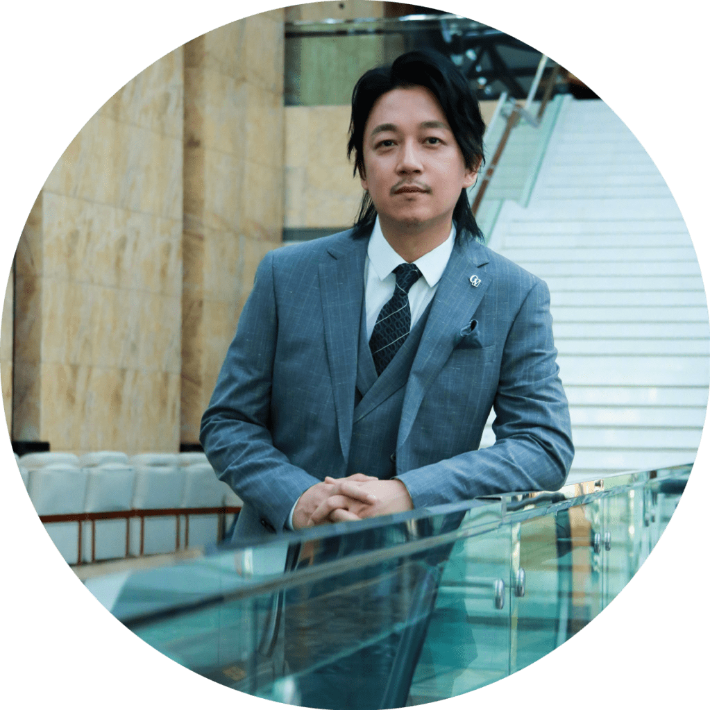 微信头像潘粤明