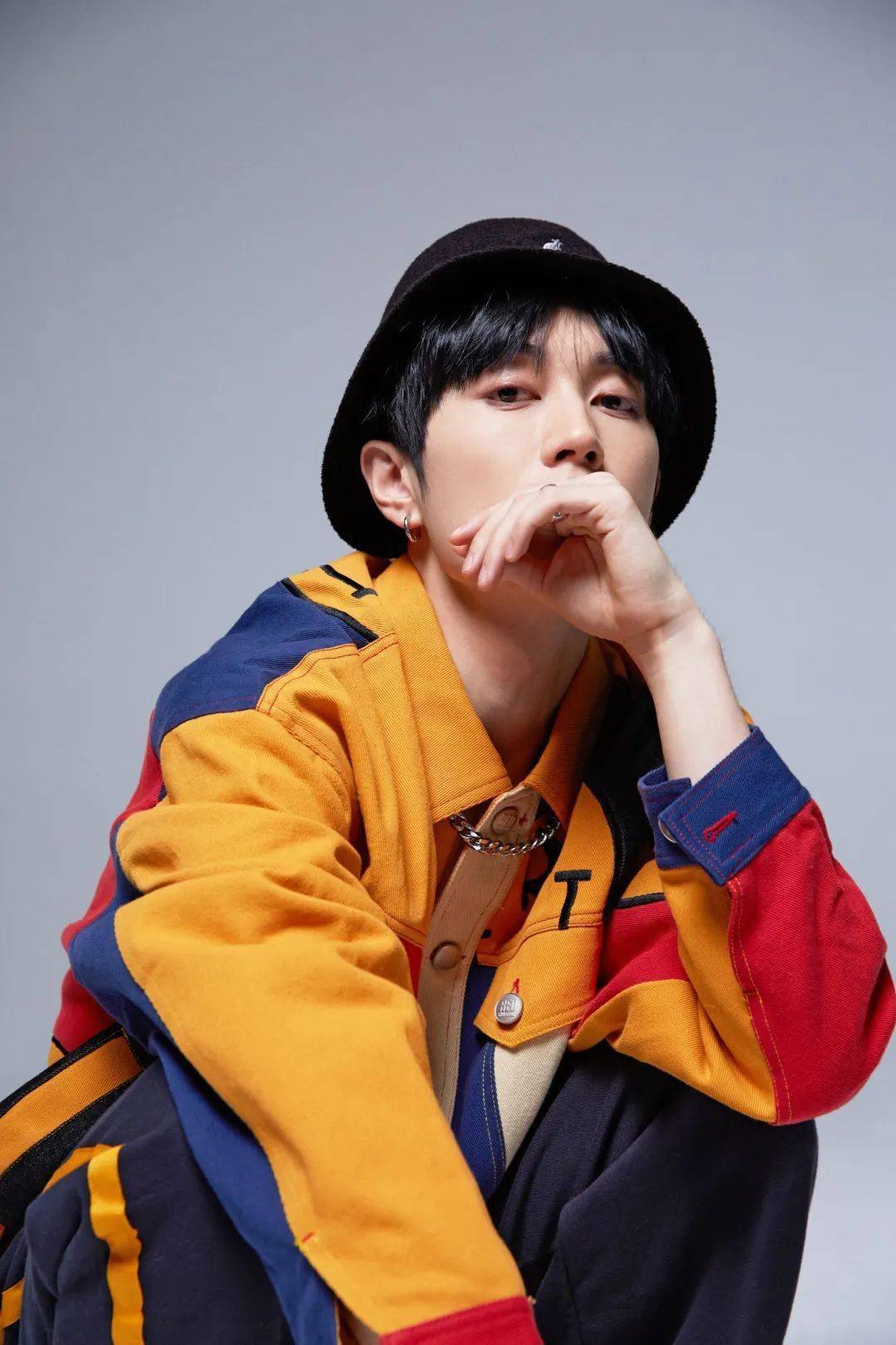 乐访深情款款的酷盖aj赖煜哲温柔来袭