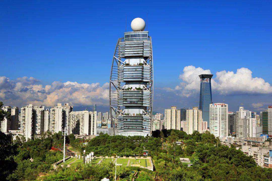 深圳市气象局线上线下气象科普品牌活动荣获十大终身学习品牌项目