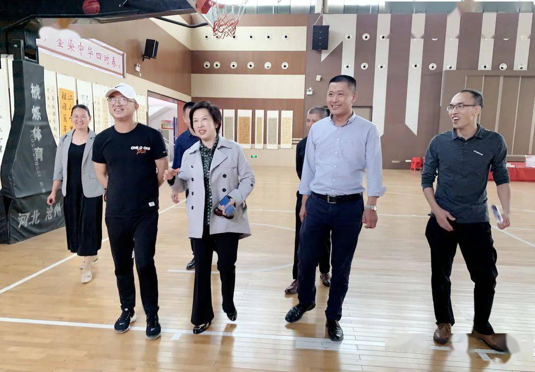 翔安区副区长程明一行莅临我校开展文明城区创建实地督查