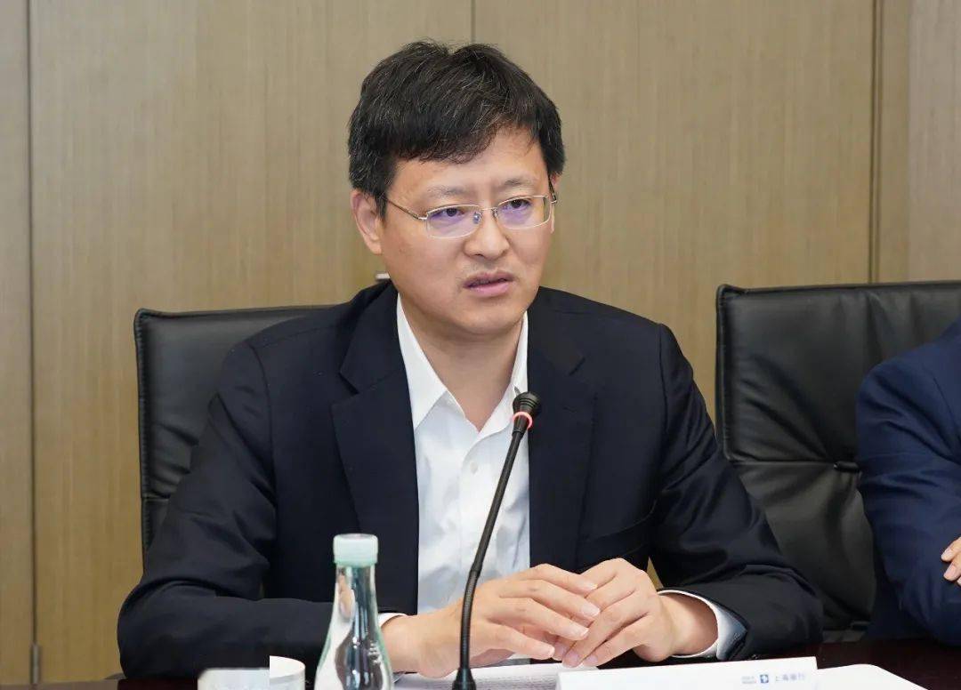 进博会考察座谈朝阳区推进两区建设深入交流自贸区金融政策开放经验