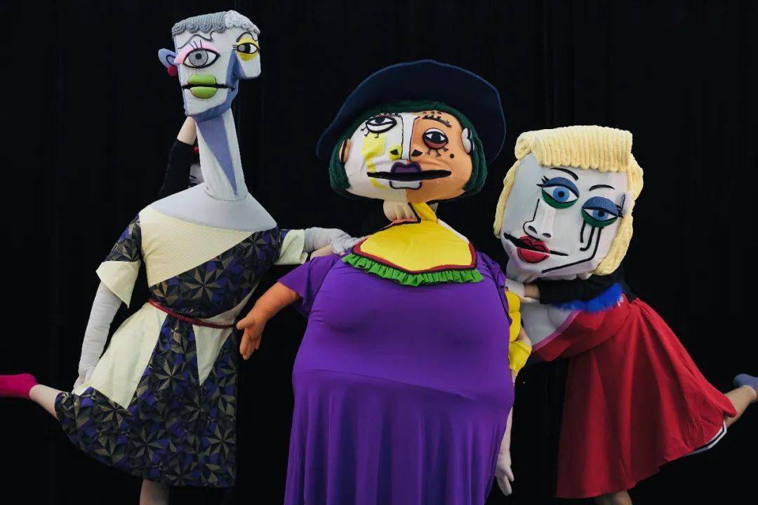 创意肢体喜剧疯狂百花秀受邀参加2020第六届上海国际喜剧节11月底上演