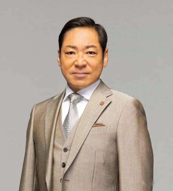 香川照之(半泽直树2)助演男优赏多部未华子(我的家政夫大叔)主演女优