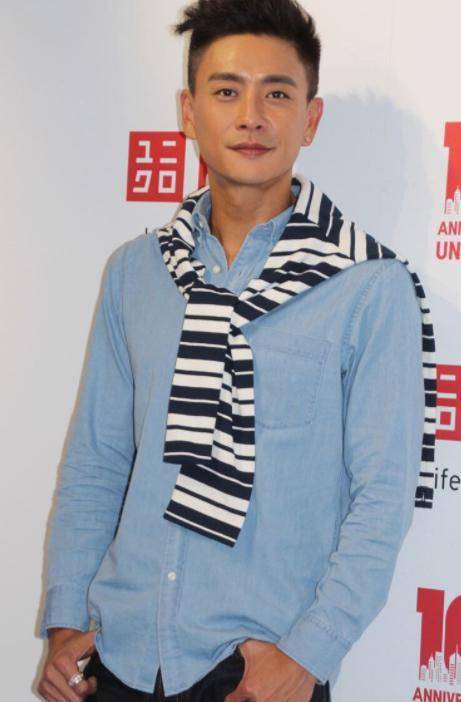 前女友都生2胎了黄宗泽还单身39岁穿白t破裤叛逆似当年