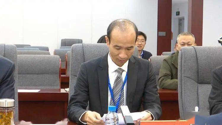 签约仪式上,州委常委,市委书记李永忠在讲话中表示,文山市愿举全市之