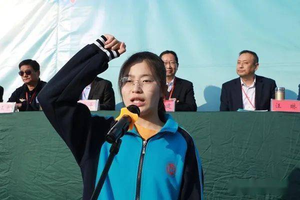 规模空前舒城二中运动会开幕