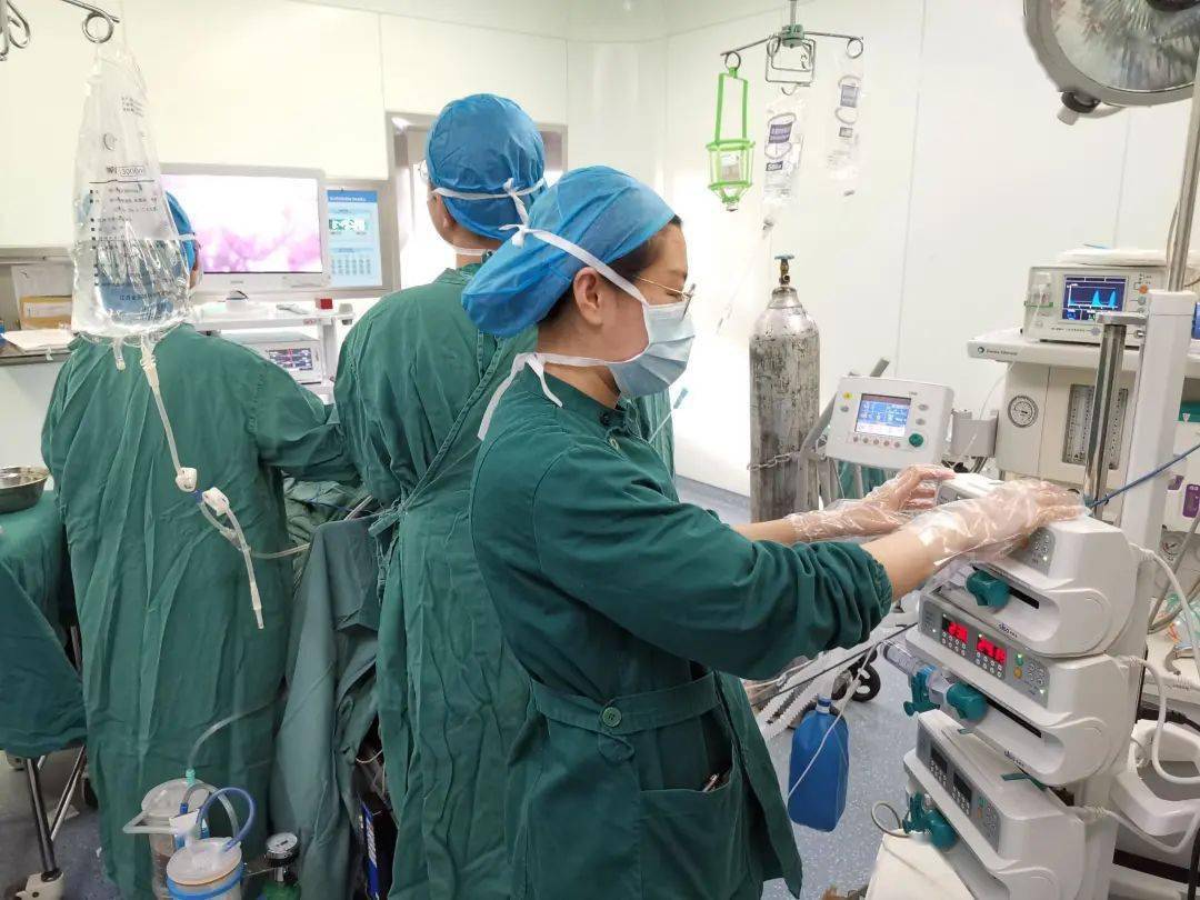 316区人民医院麻醉科手术室忙碌的一天