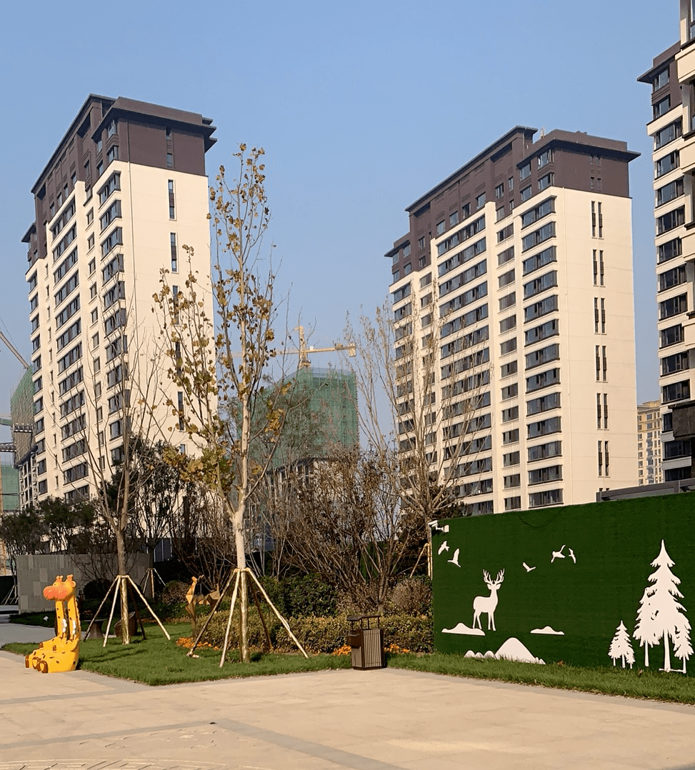 泰华活动力度如下:雅清苑:贷款是98折,全款是95折;丽水湾