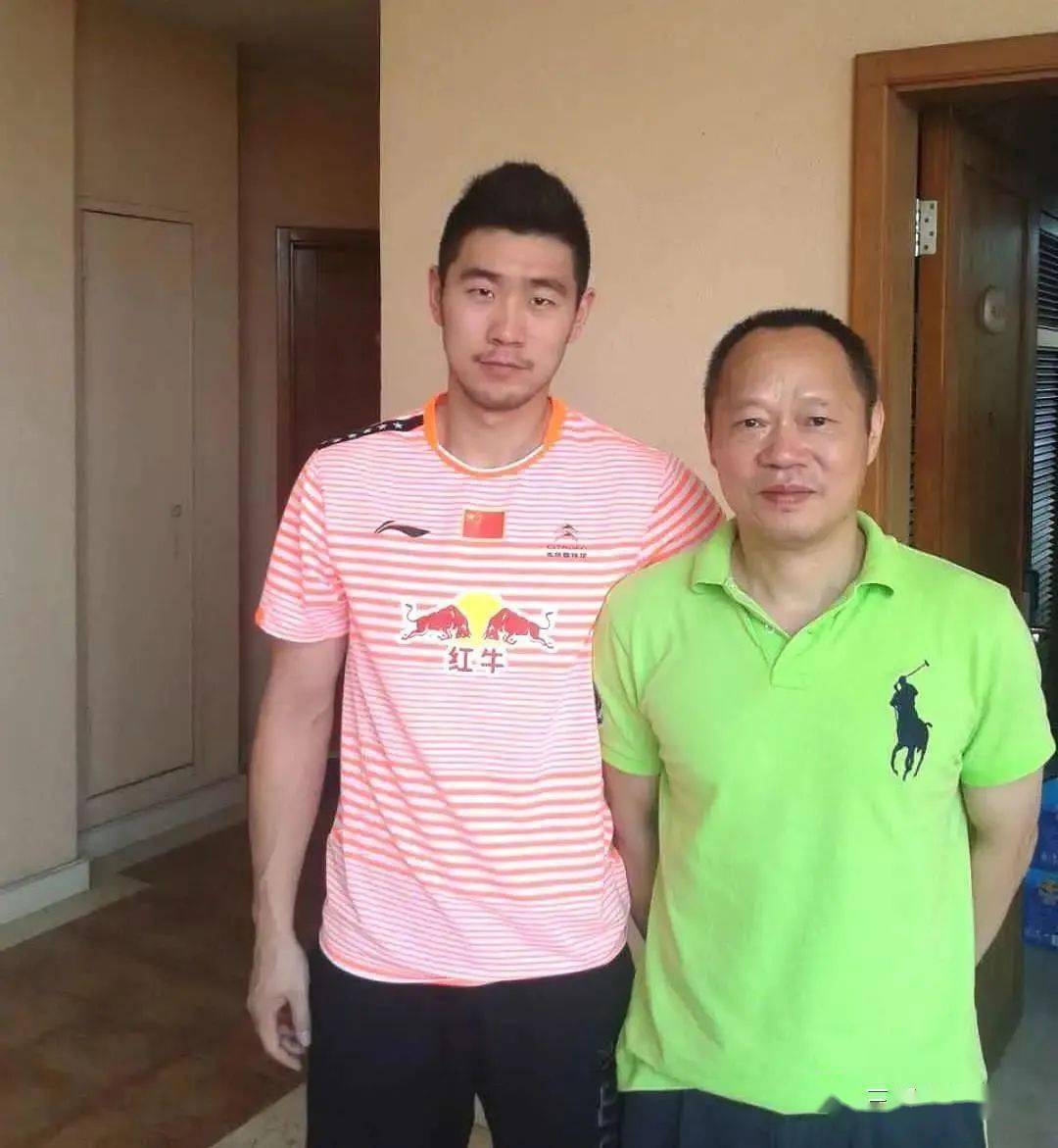 喜报三明市输送运动员刘成严晨雪在2020年全国羽毛球锦标赛再夺1银1铜