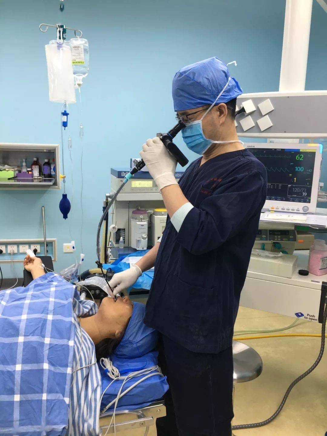 关于广安门中医医院、号贩子电话,圈子口碑最好100%有号!麻醉医学科的信息
