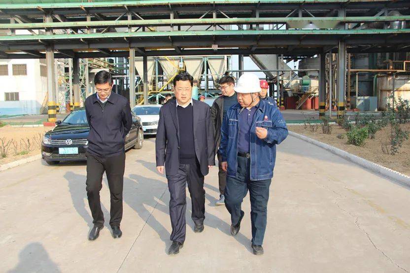 常务副县长任朝阳到临猗分公司现场调研2020年度冬季供暖工作