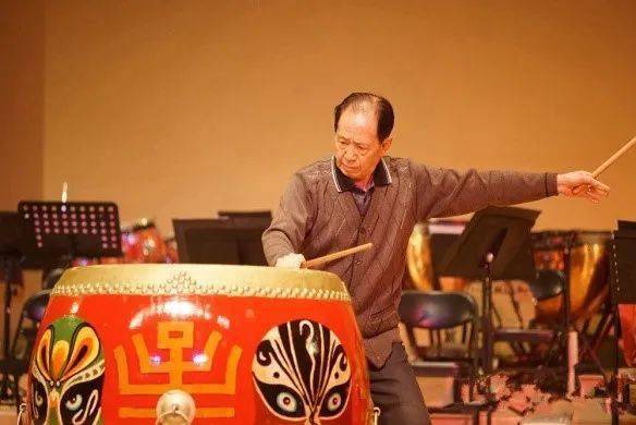 艺术微课堂 | 带你聆听中国民族打击乐名作《老虎磨牙》