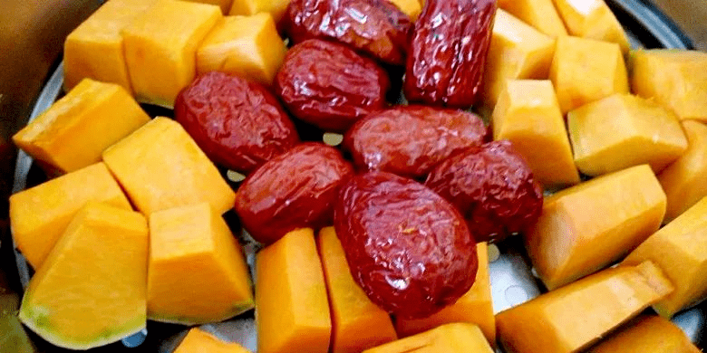 红枣南瓜发糕香甜松软好吃不粘牙