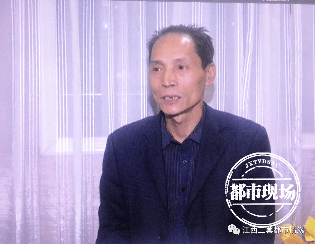 女子流浪13年,大冬天睡地上,有家却不能回_熊光辉